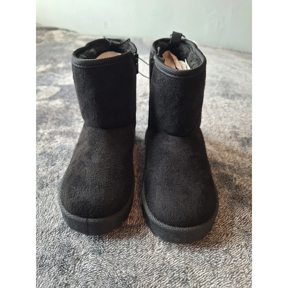 2‎ Pair Faux Suede Boots Girls 7/8 Brown Black Side Zip Lined Cozy Comfort Style